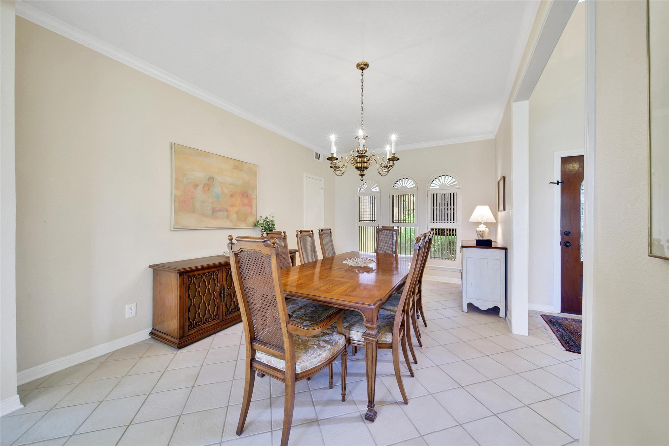 142 Lakeside Drive Property Photo 10