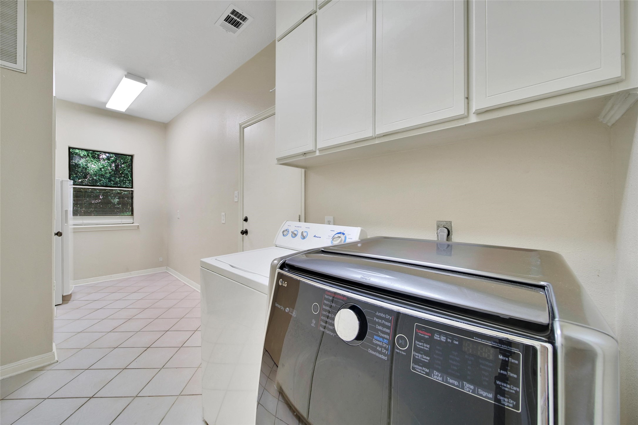 142 Lakeside Drive Property Photo 23