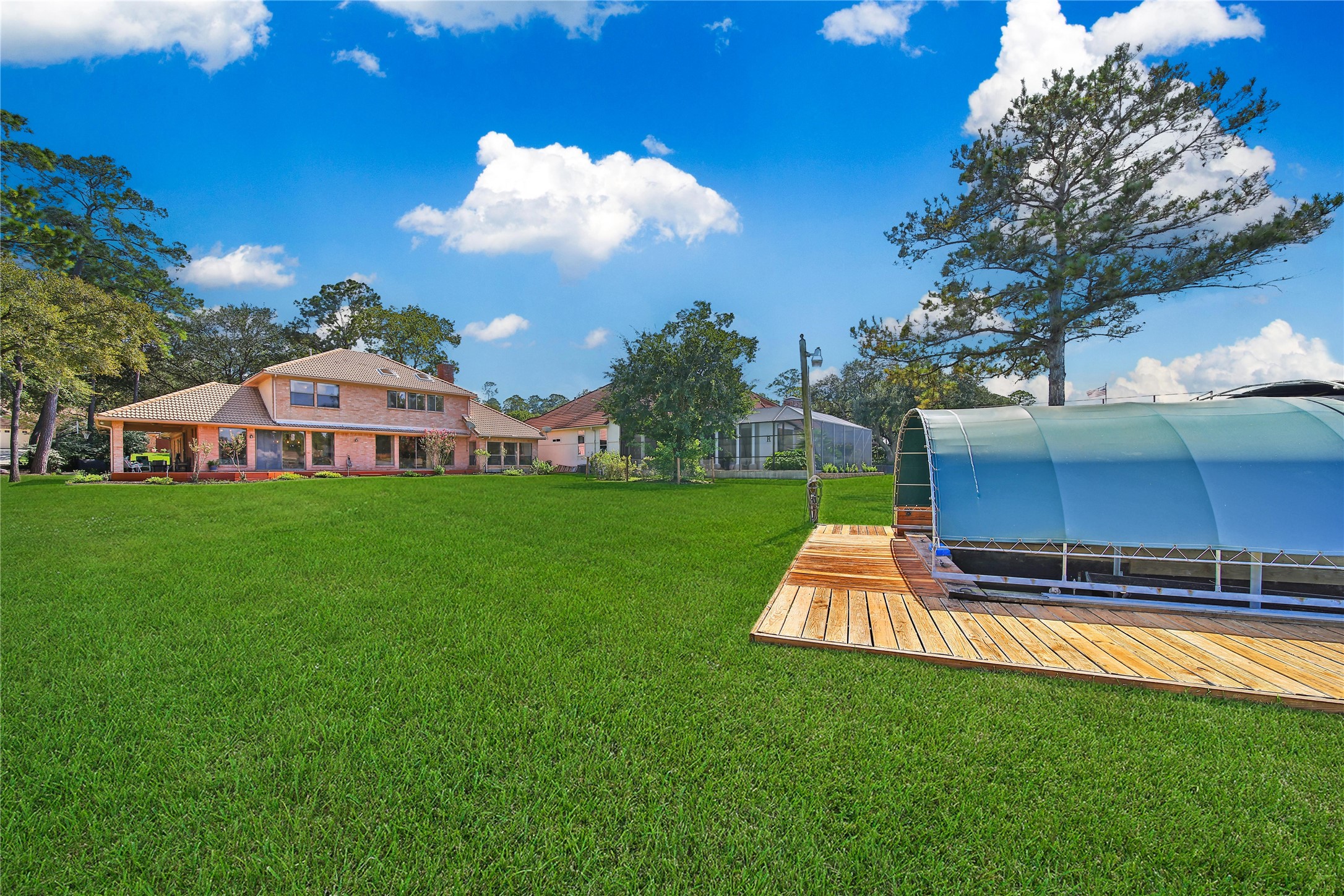 142 Lakeside Drive Property Photo 39