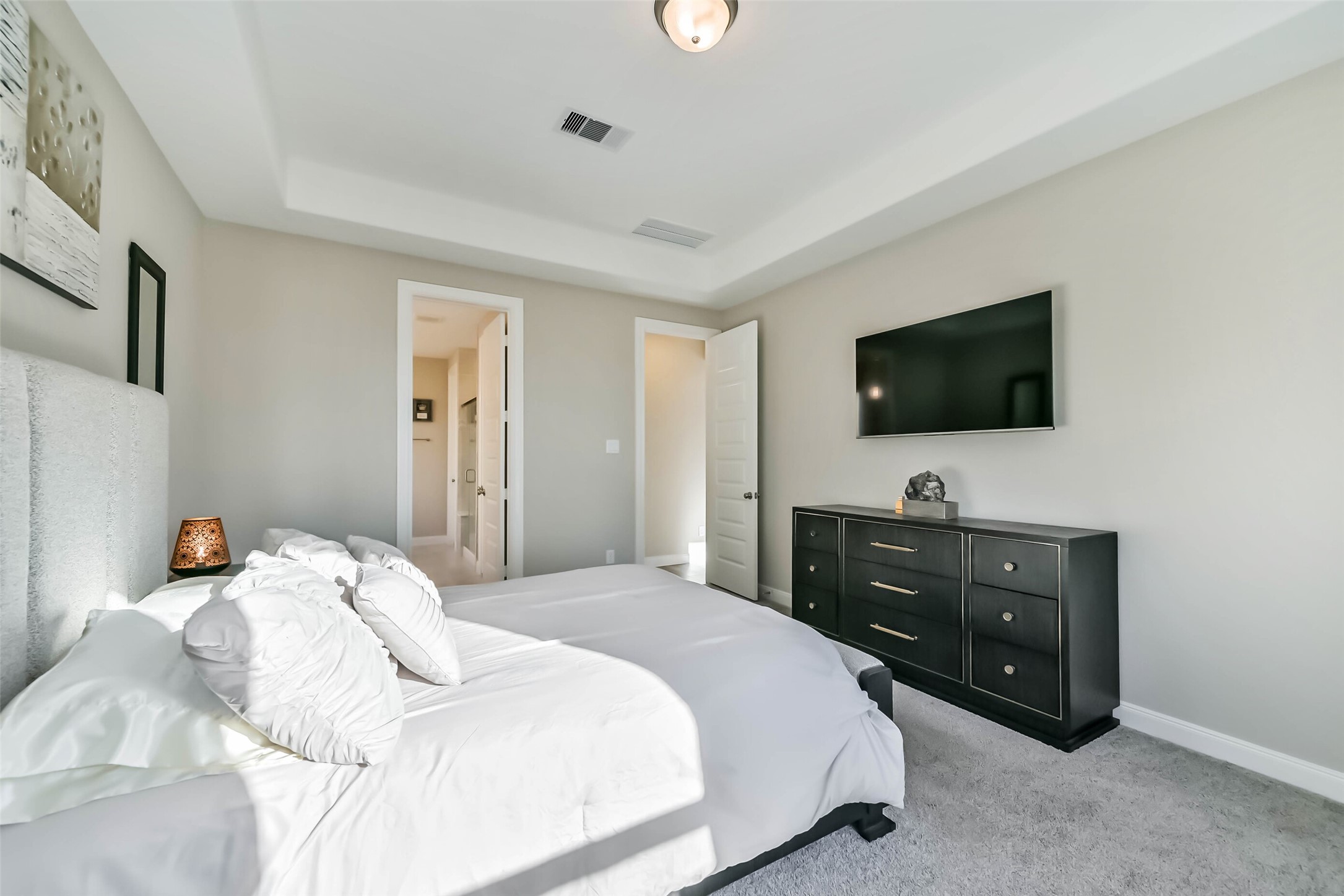 4918 Great Oaks Drive Property Photo 18