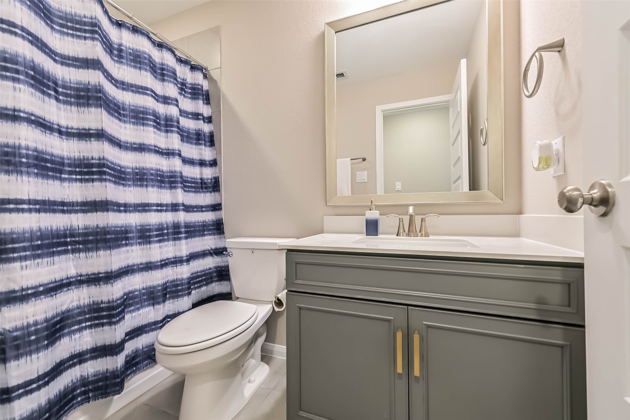 4918 Great Oaks Drive Property Photo 31