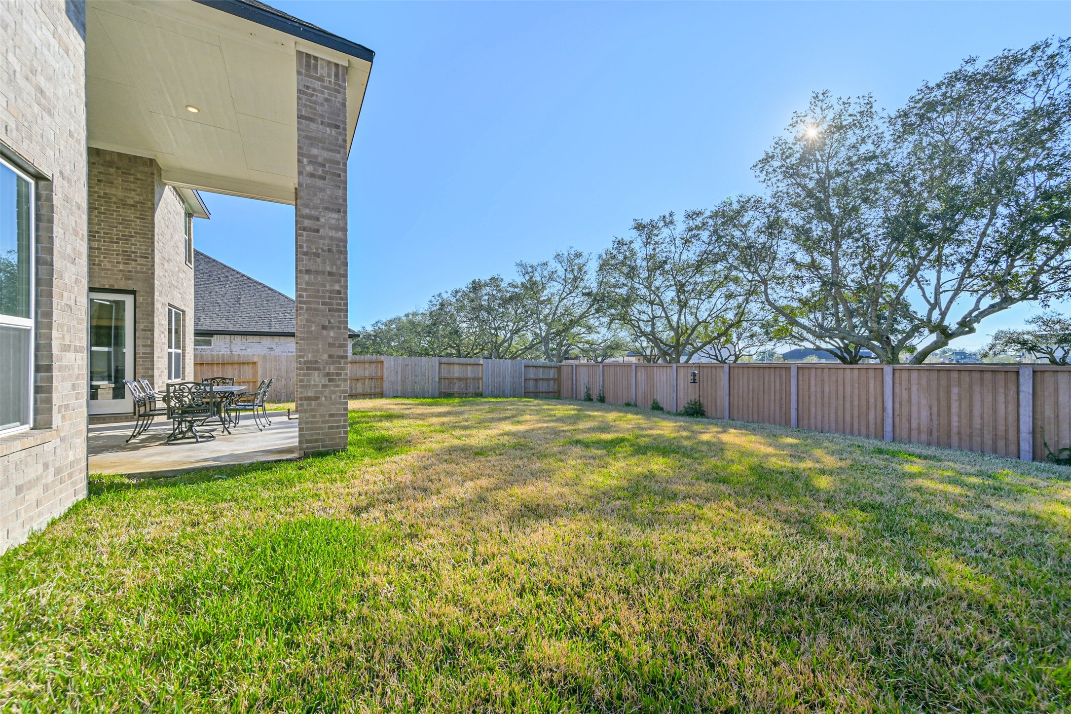 4918 Great Oaks Drive Property Photo 38
