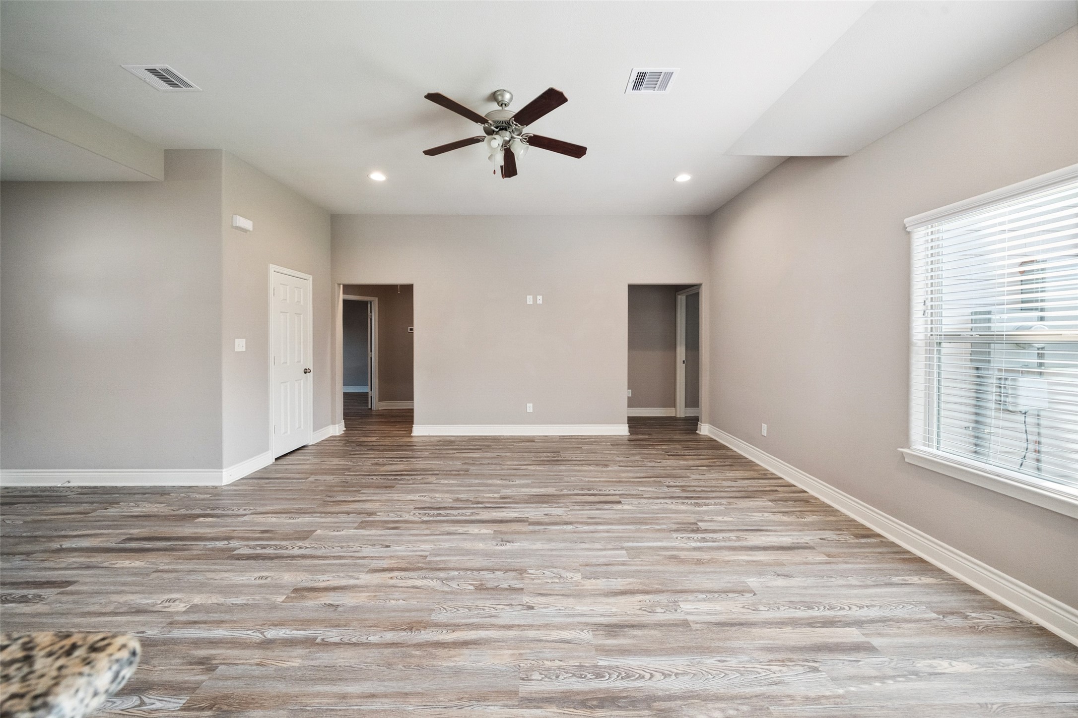 14103 Overstreet Drive Property Photo 11