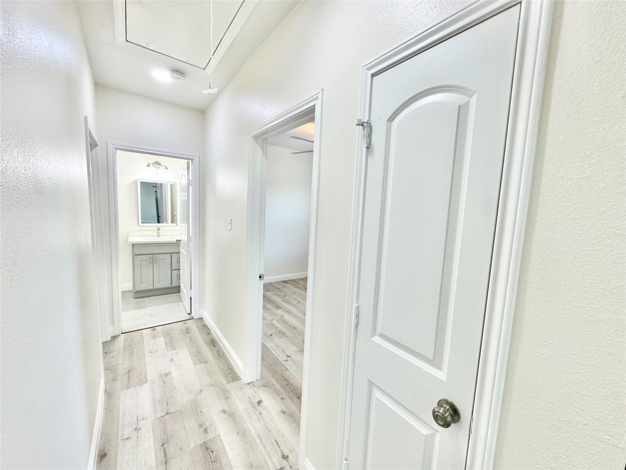 5127 Avenue L A Property Photo 15