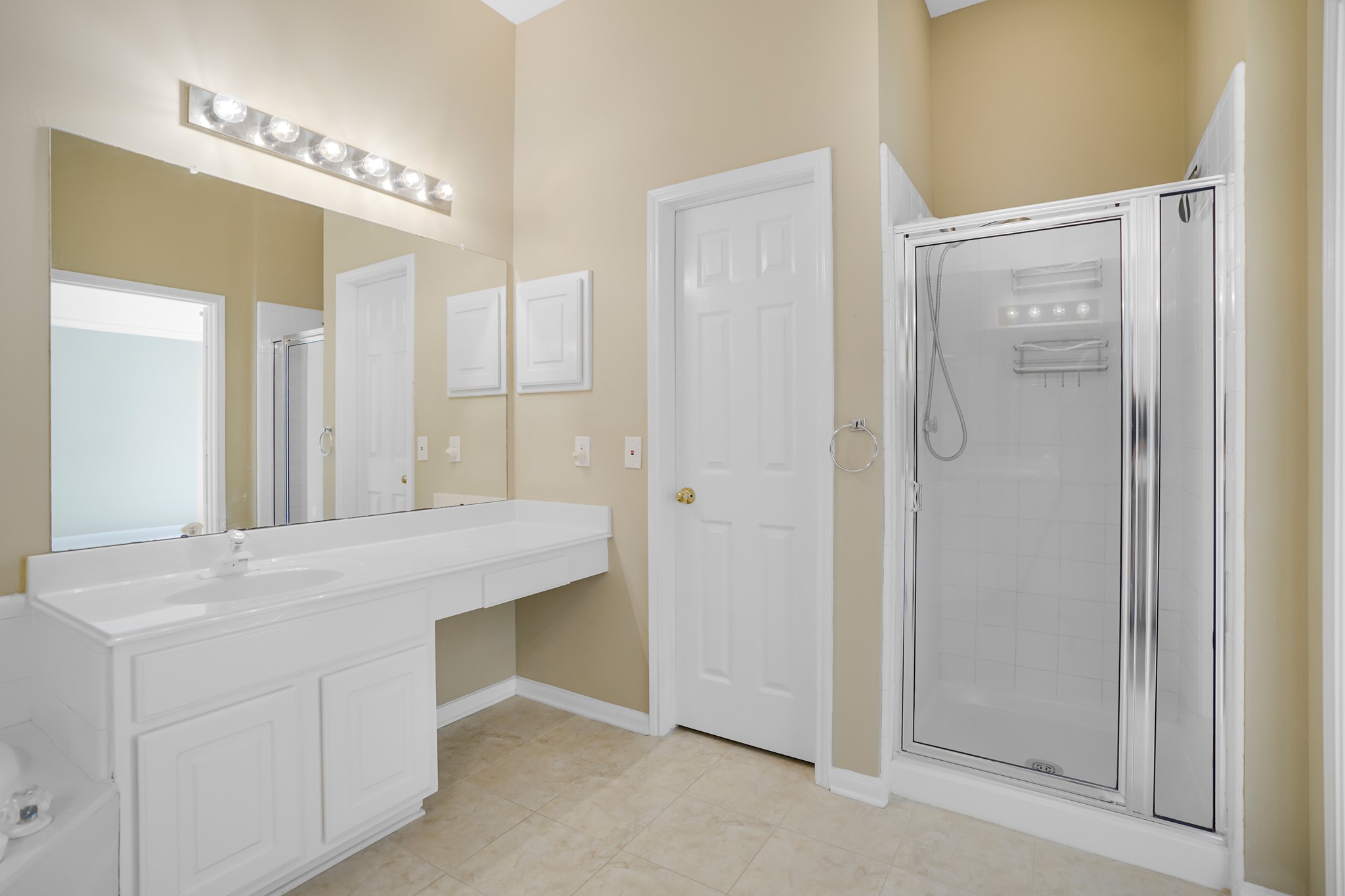 1602 Summer Rain Drive Property Photo 23