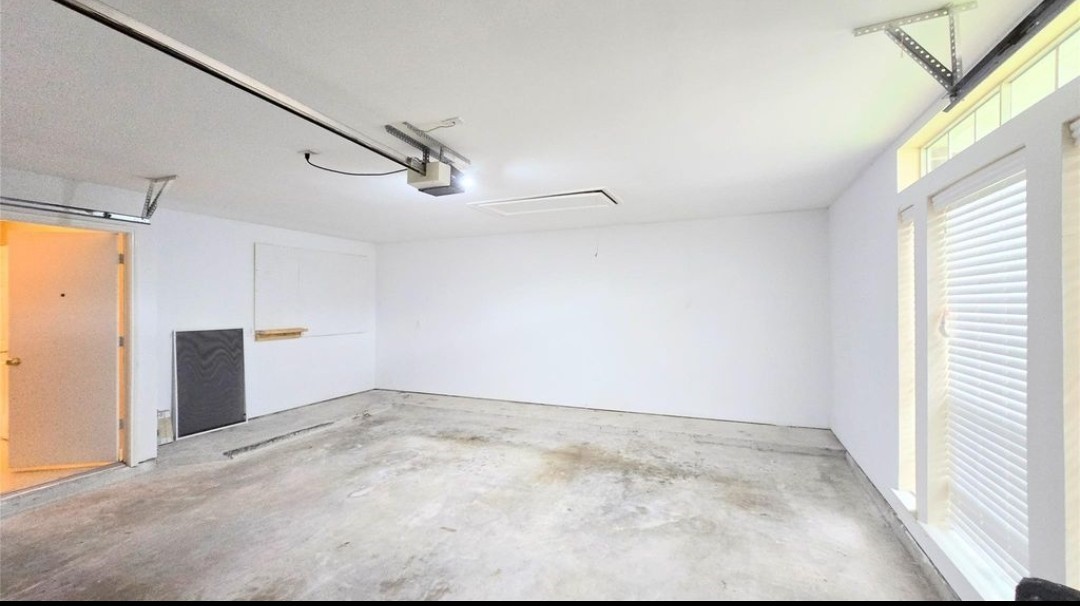 1602 Summer Rain Drive Property Photo 31