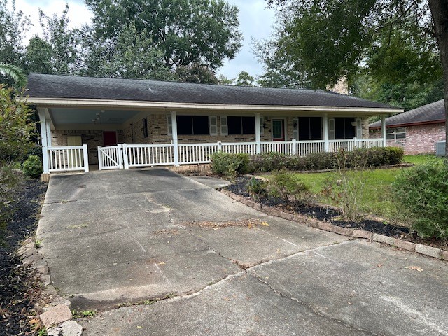 102 Sassafras Drive