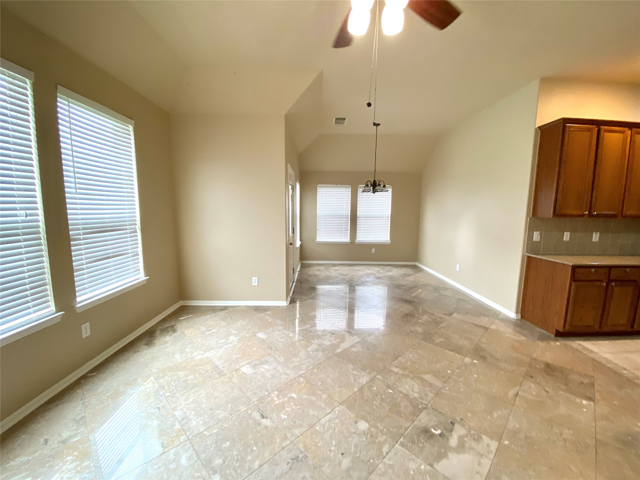 2822 Chalet Knolls Lane Property Photo 15