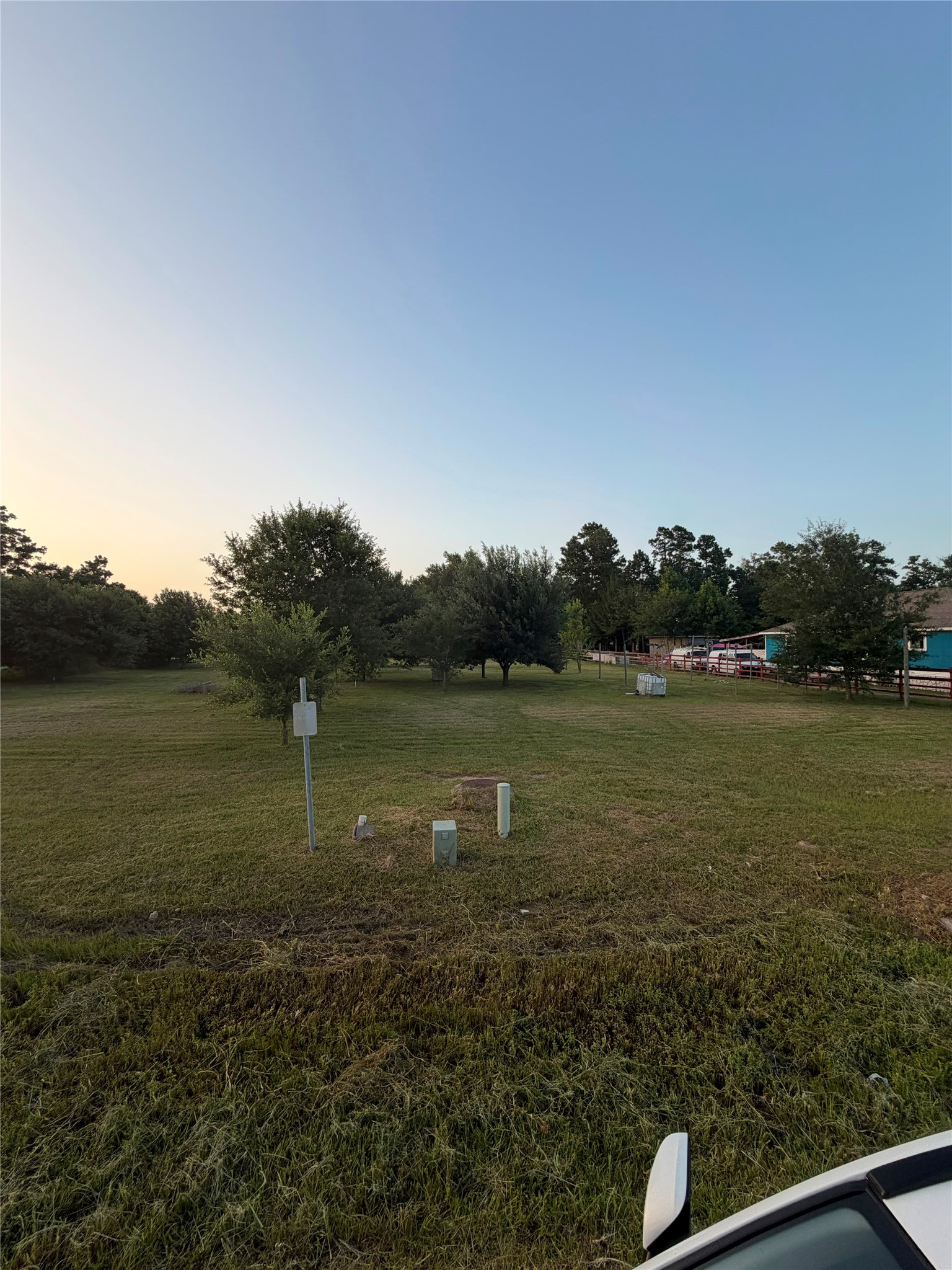 1513 County Road 3479a Property Photo 2