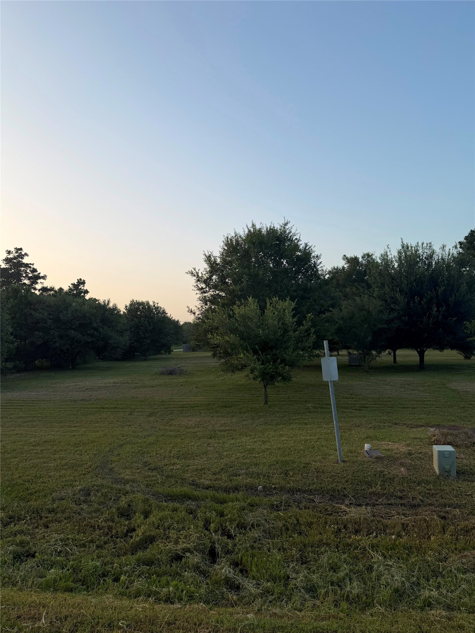 1513 County Road 3479a Property Photo 3
