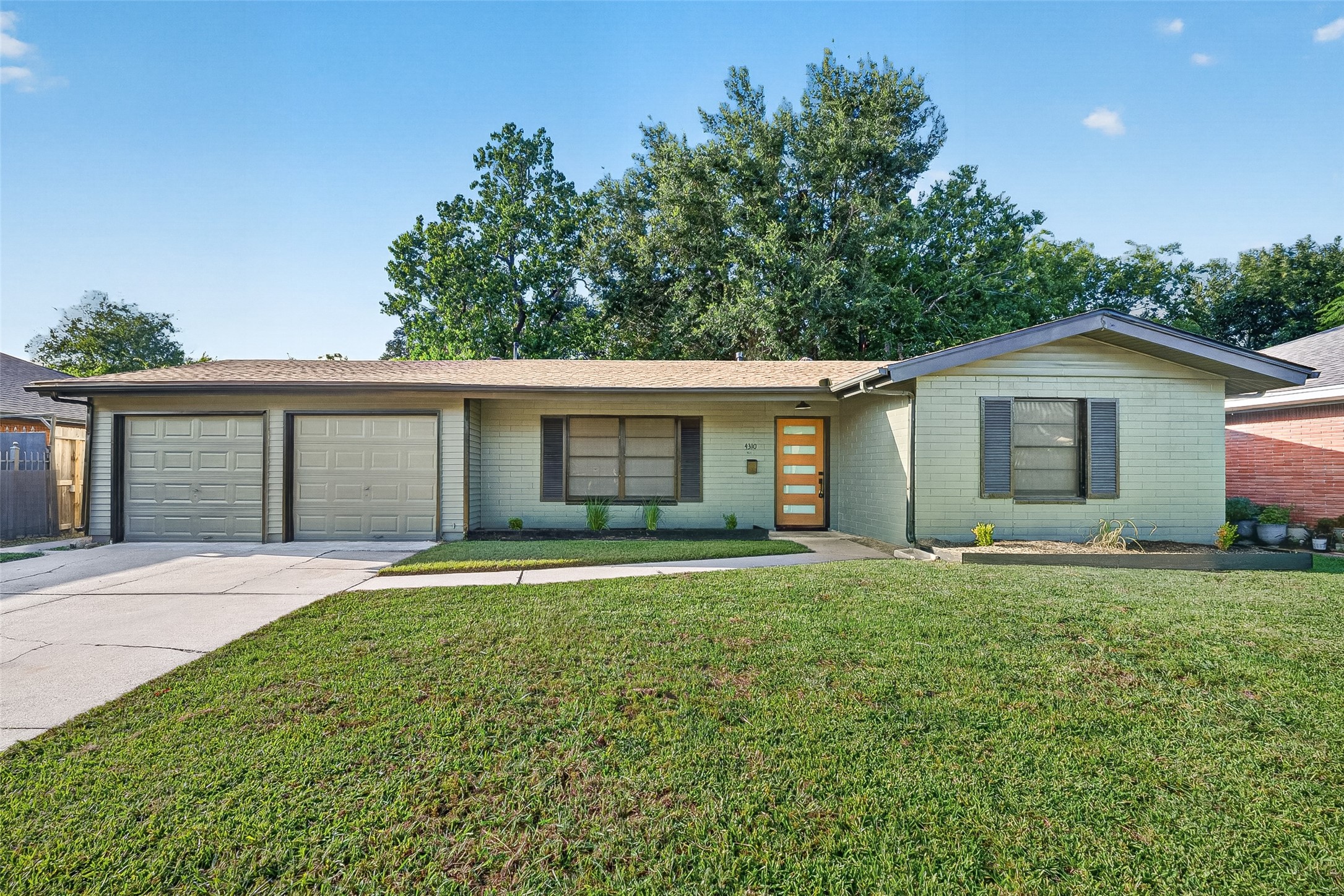 4310 Jorns Street Property Photo 1