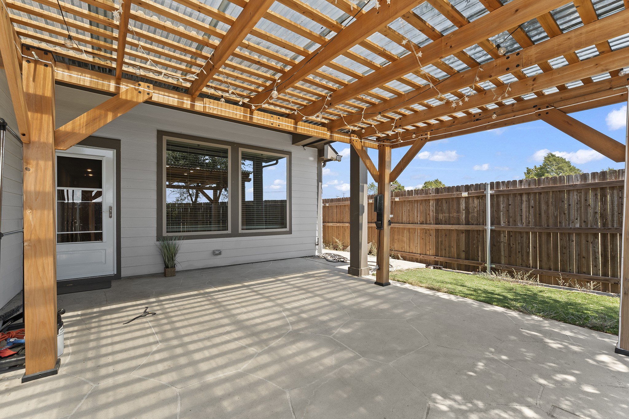 102 Camelia Street Property Photo 40
