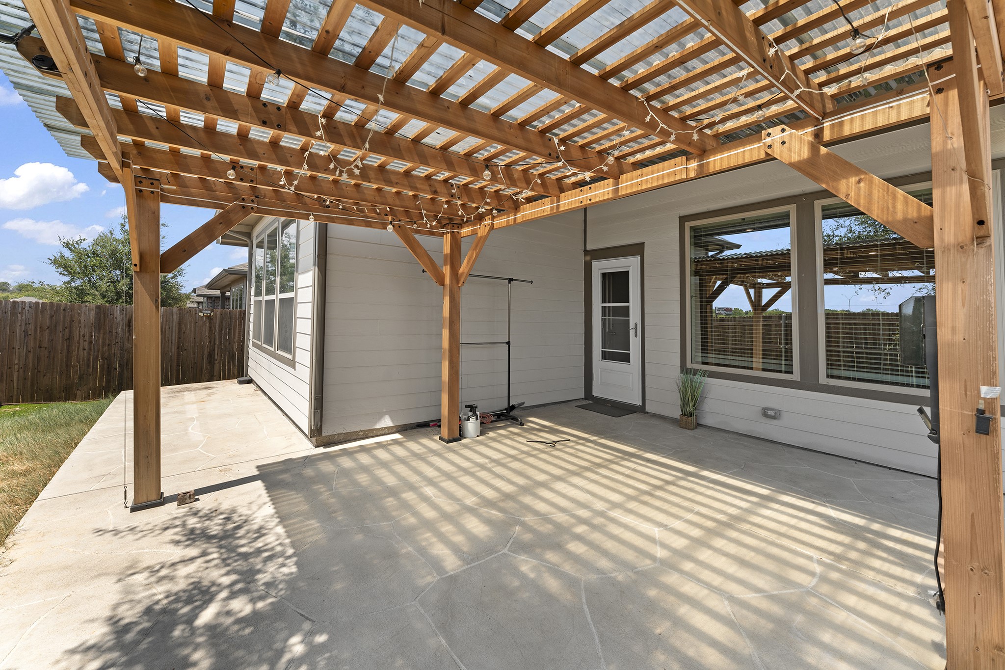 102 Camelia Street Property Photo 44