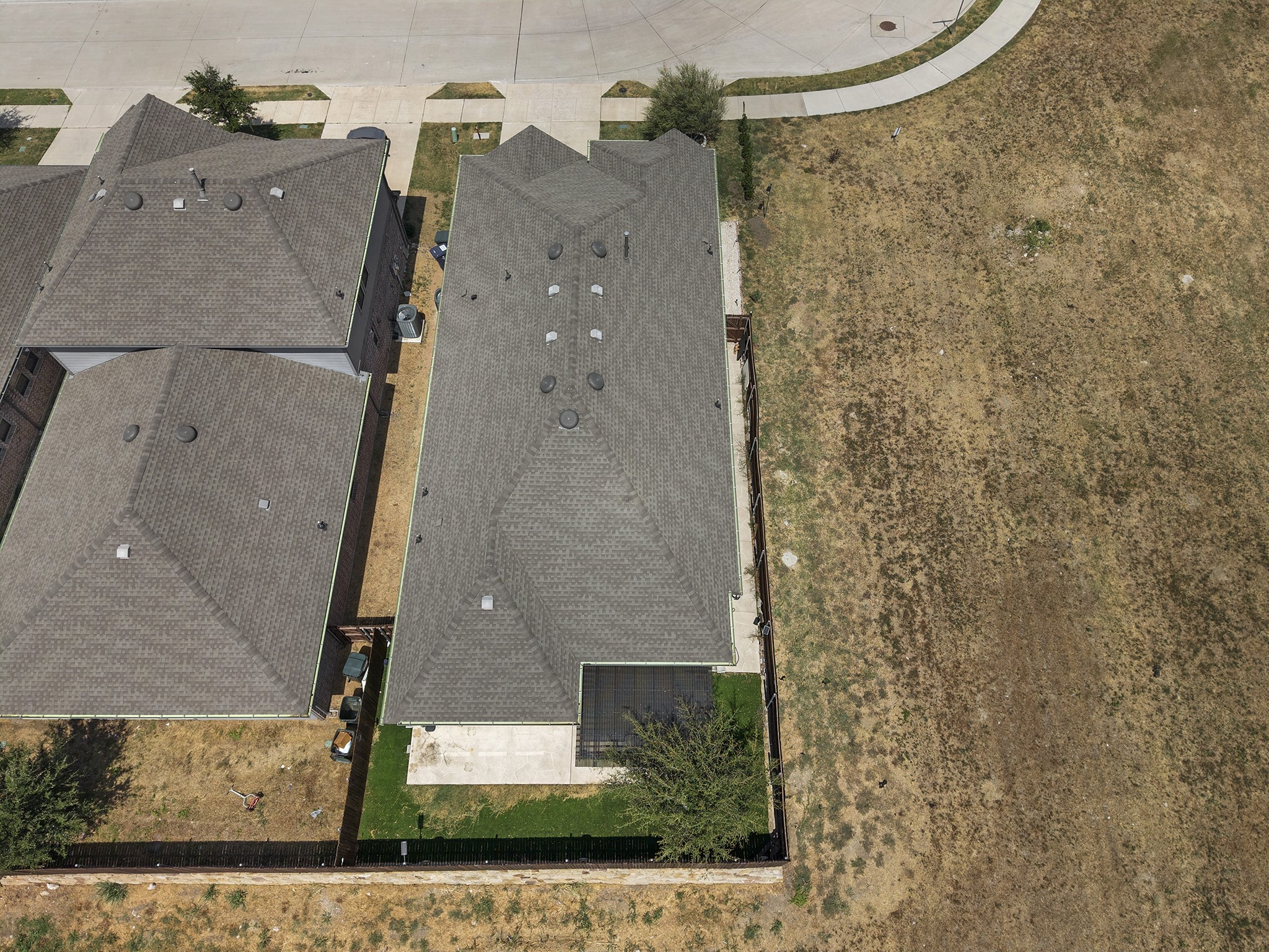102 Camelia Street Property Photo 45