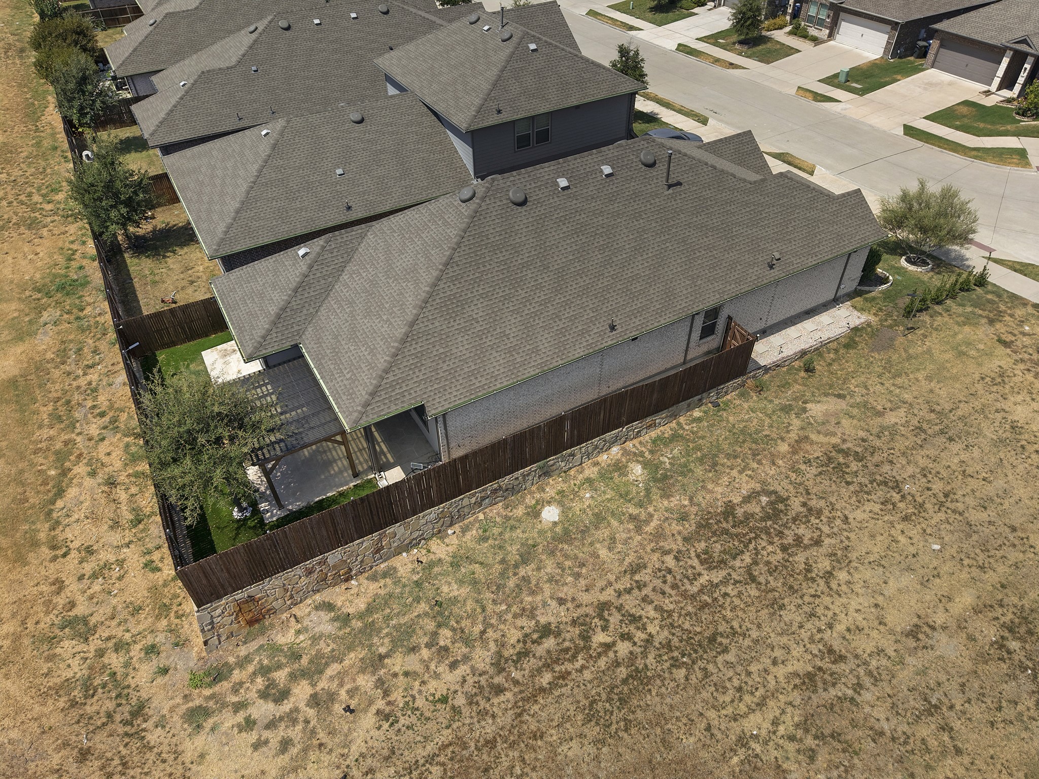 102 Camelia Street Property Photo 47