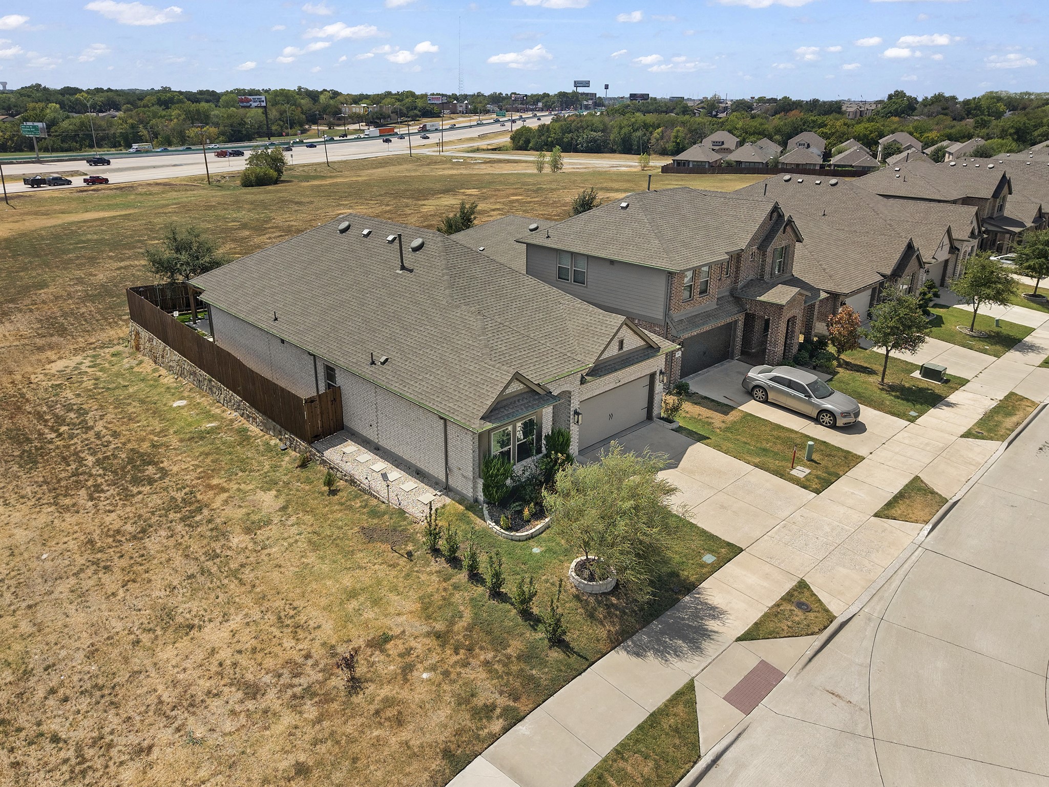 102 Camelia Street Property Photo 48