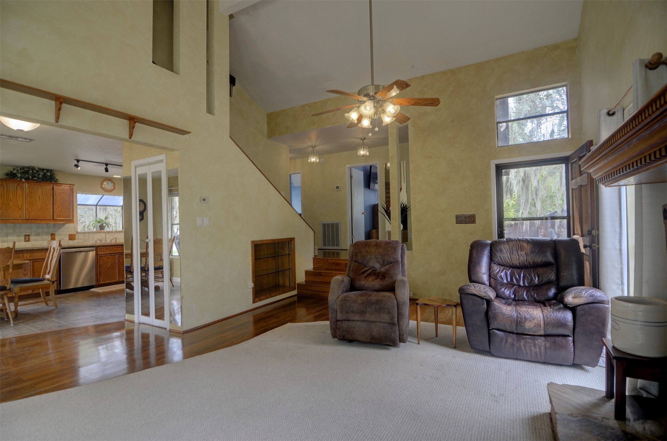 36711 Custer Road Property Photo 15
