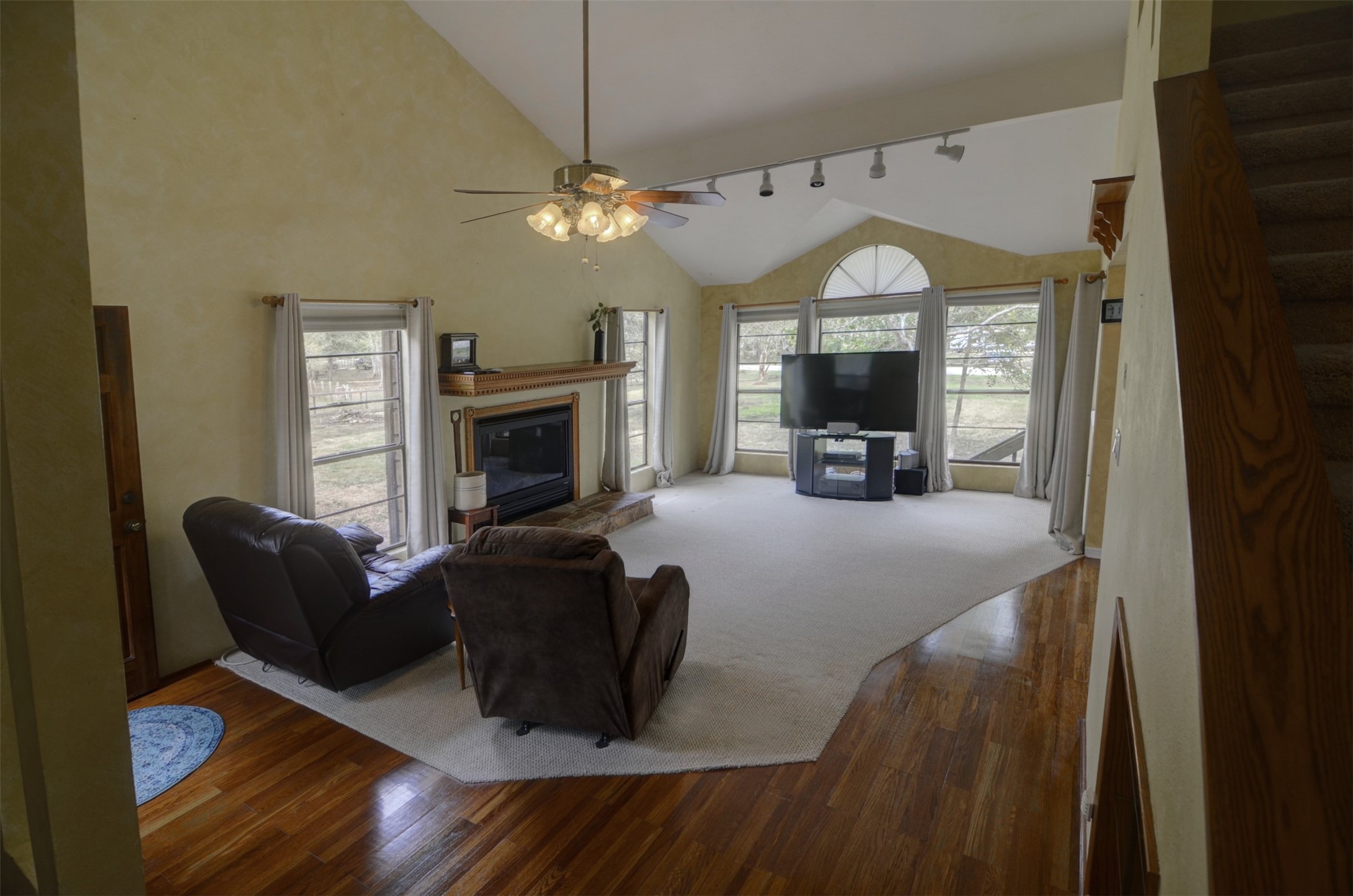 36711 Custer Road Property Photo 16