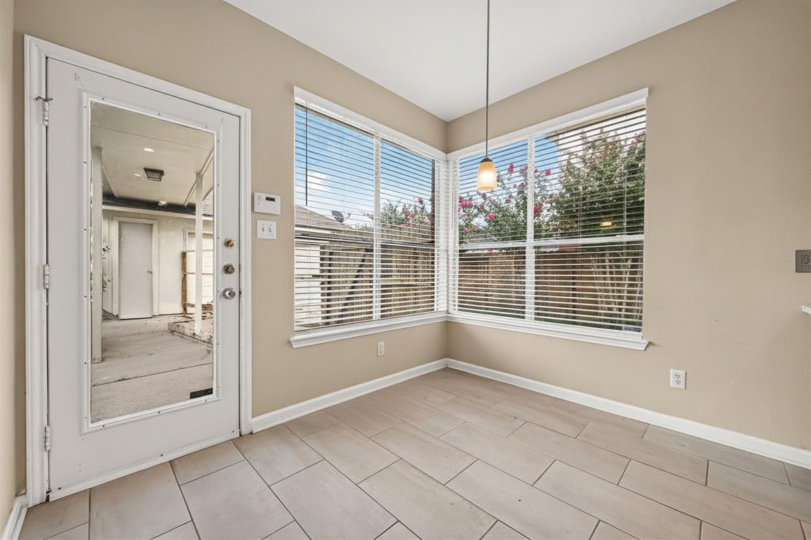 2215 Alberton Lane Property Photo 11