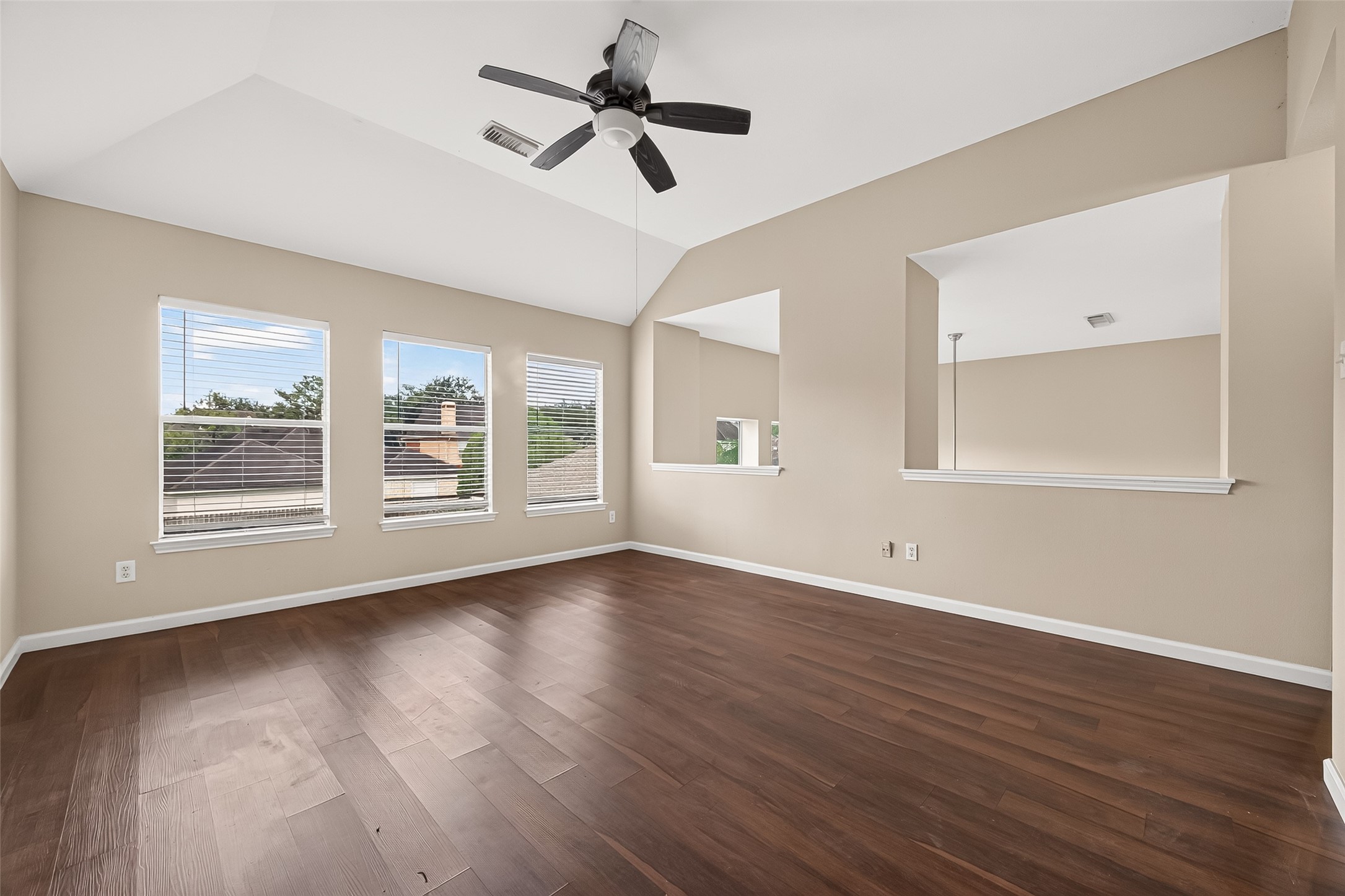 2215 Alberton Lane Property Photo 21
