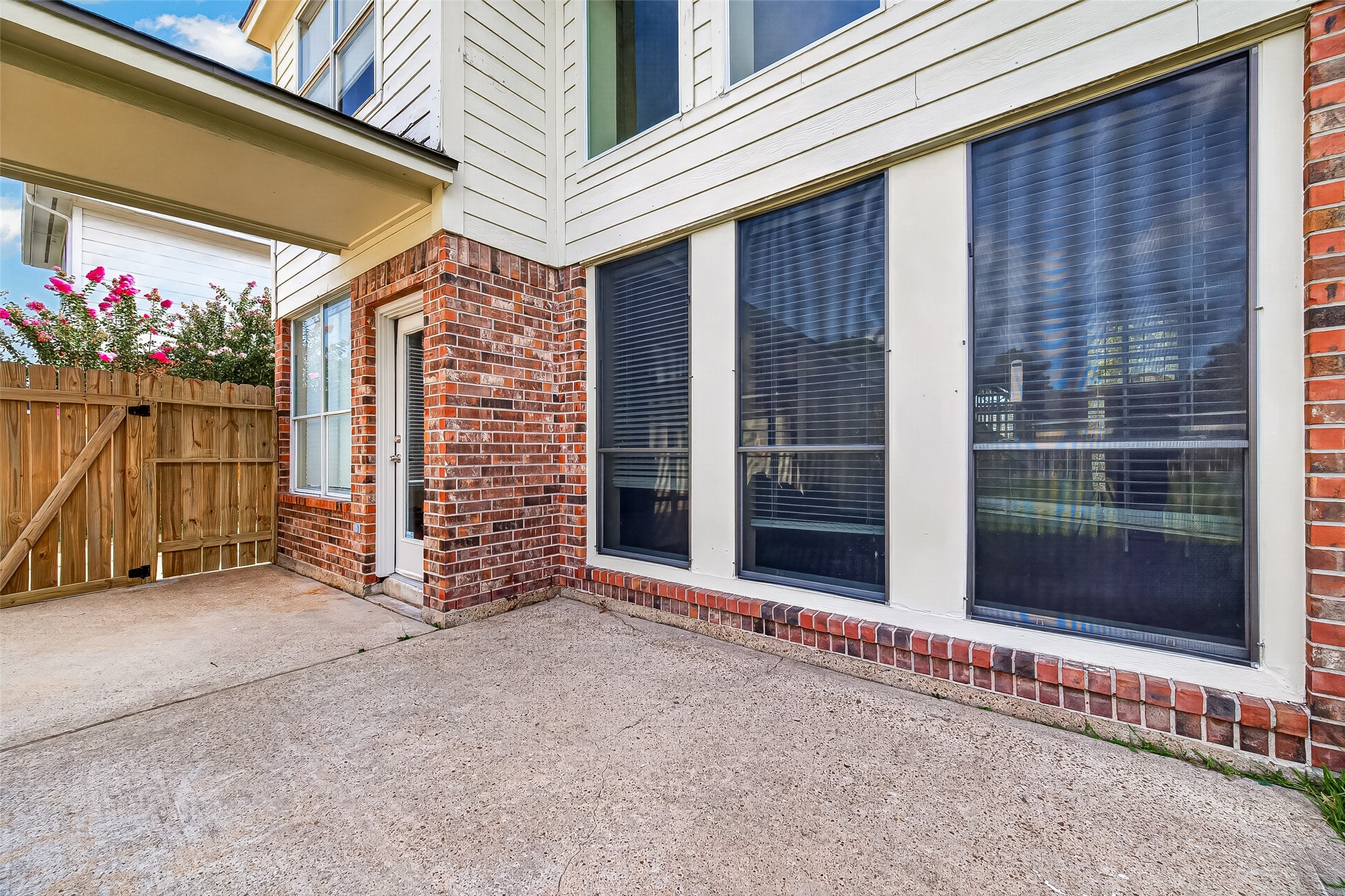 2215 Alberton Lane Property Photo 27