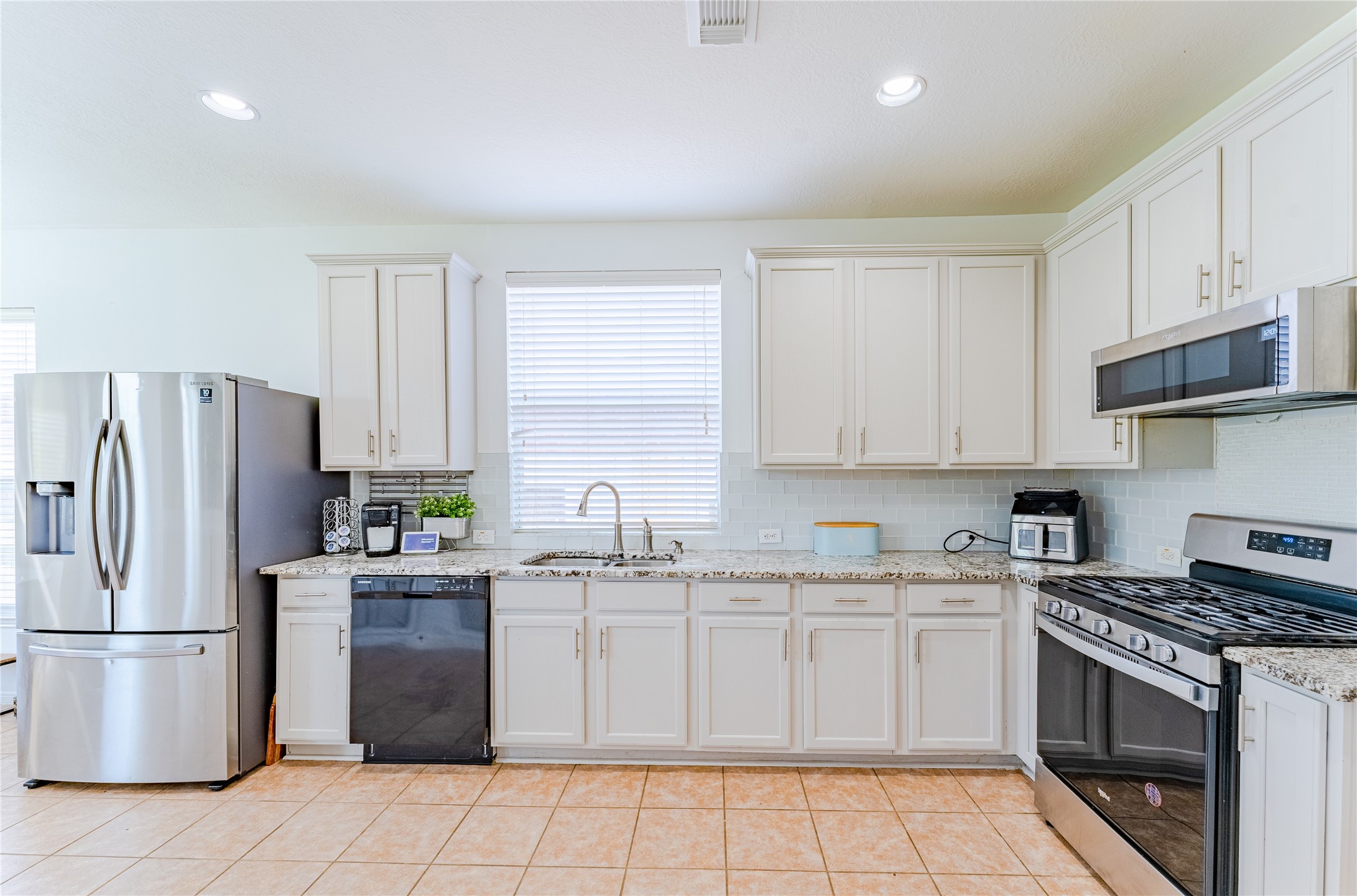 11023 North Auden Circle Property Photo 3