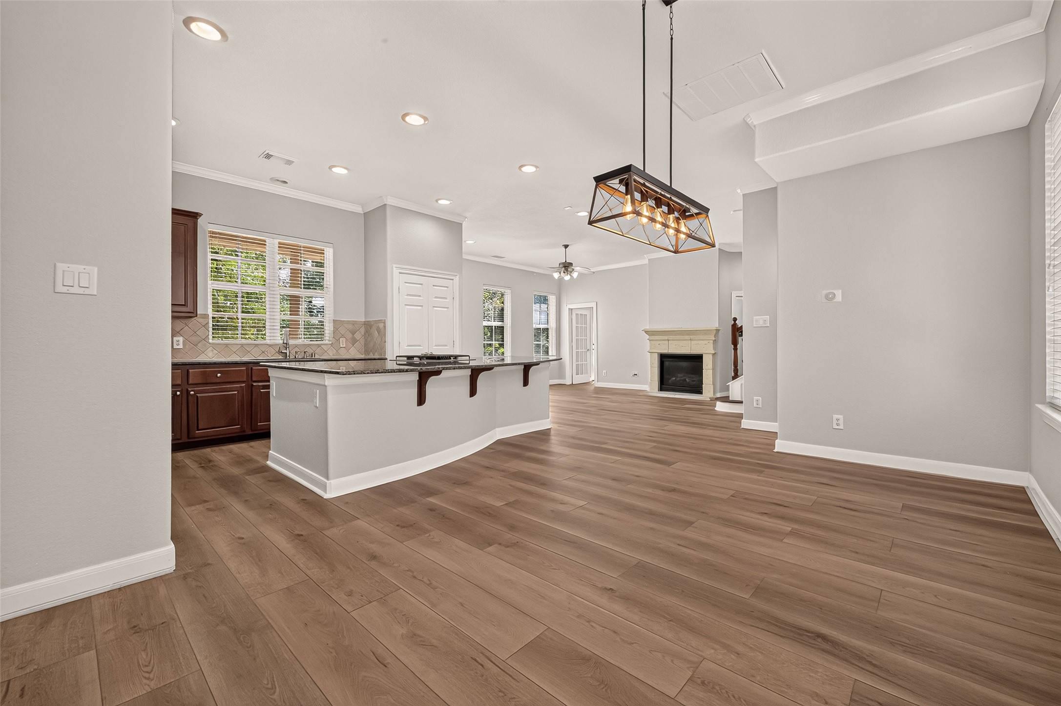 38 Shell Port Square Property Photo 14