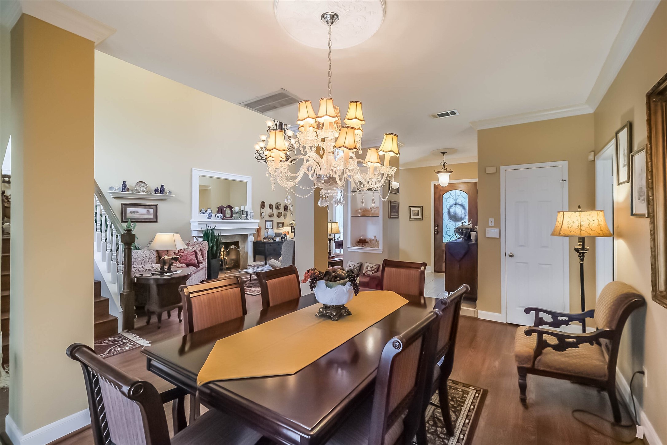 8866 Chelsworth Drive Property Photo 19