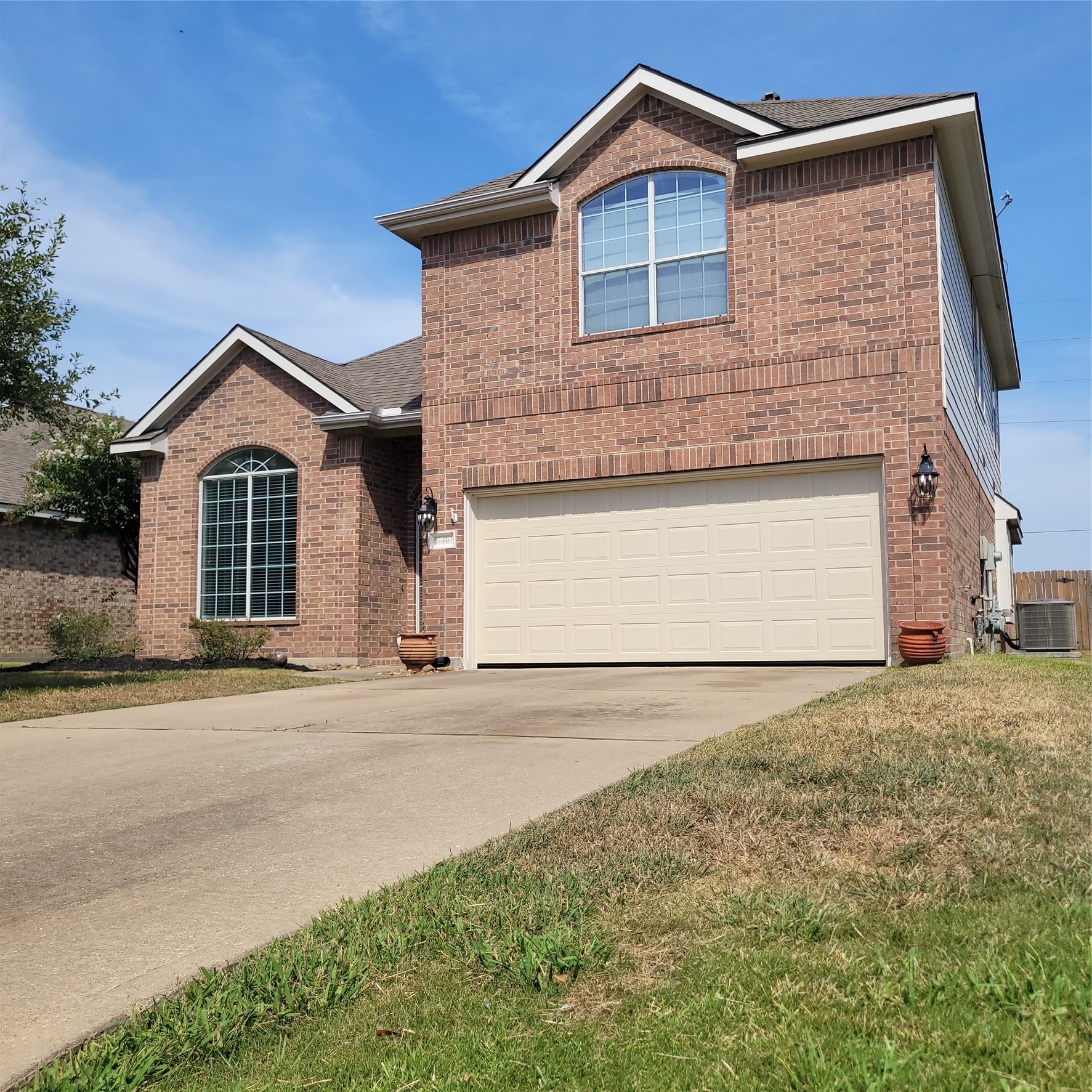 21410 Avalon Queen Drive Property Photo 2