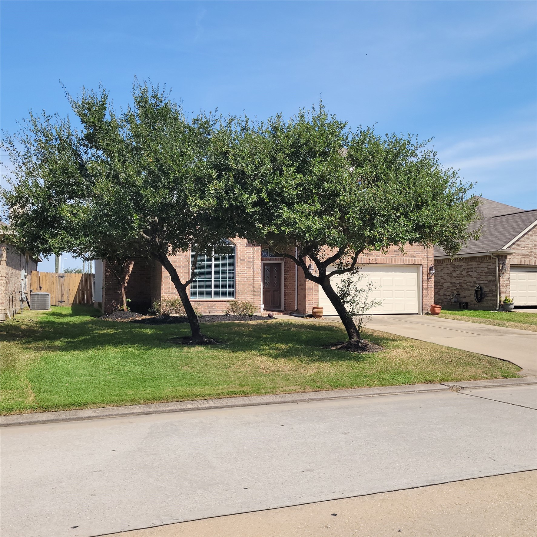 21410 Avalon Queen Drive Property Photo 16