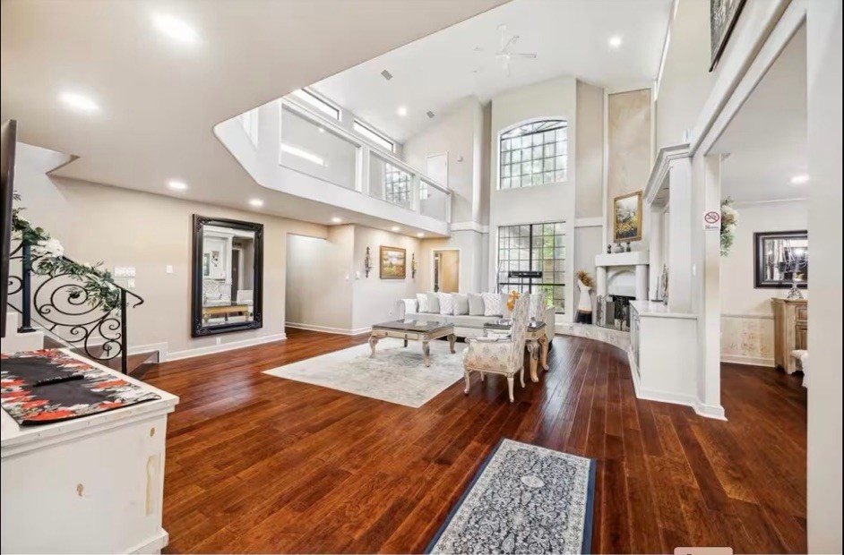 14111 Decker Drive Property Photo 1