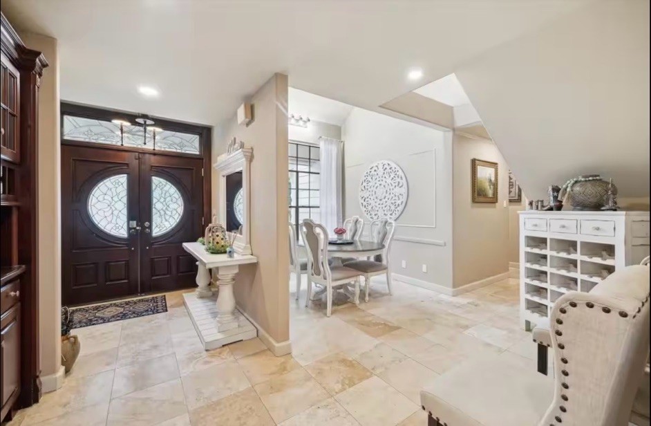 14111 Decker Drive Property Photo 6