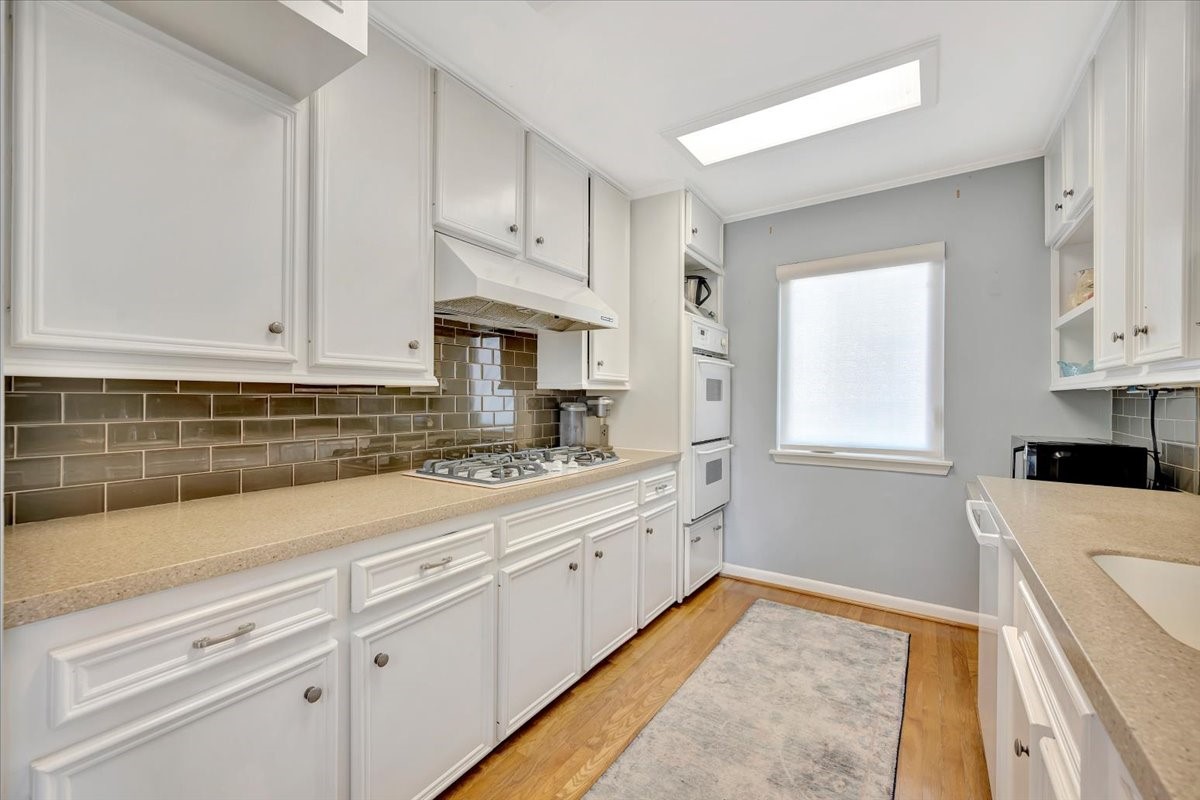112 Oak Road Property Photo 14