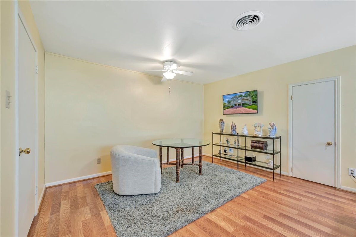 112 Oak Road Property Photo 27