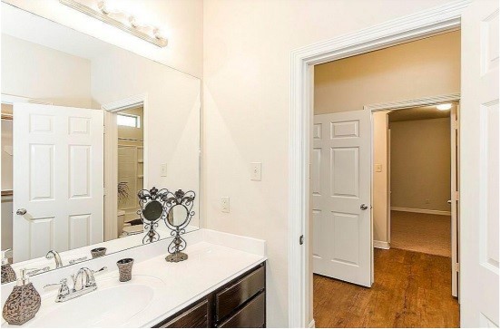 54 Woodland Hills Drive A Property Photo 9
