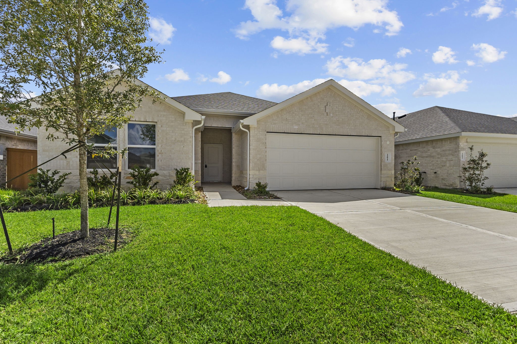22023 Vernazza Bend Drive Property Photo 1
