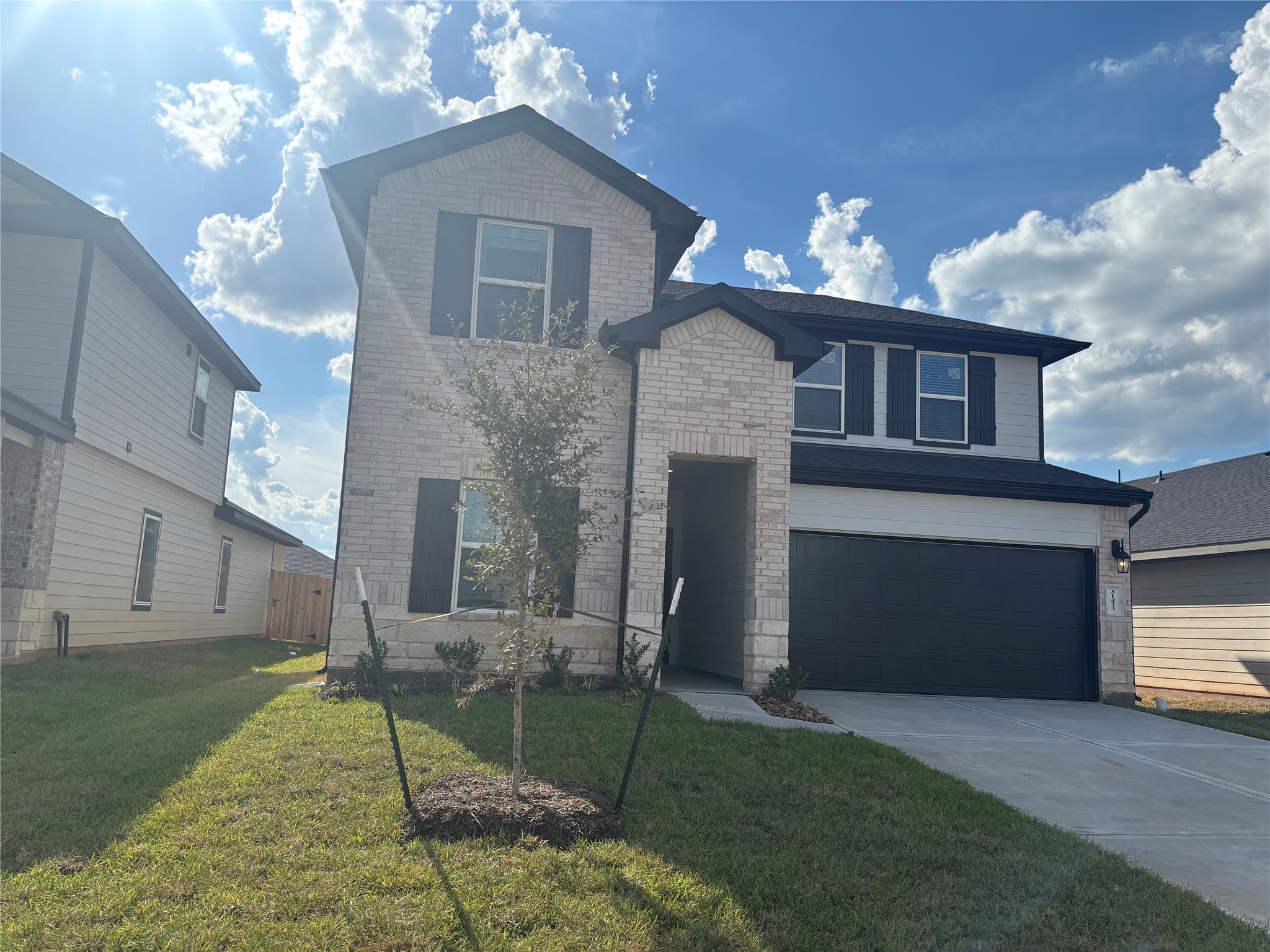 31423 Harp Ridge Drive Property Photo 2