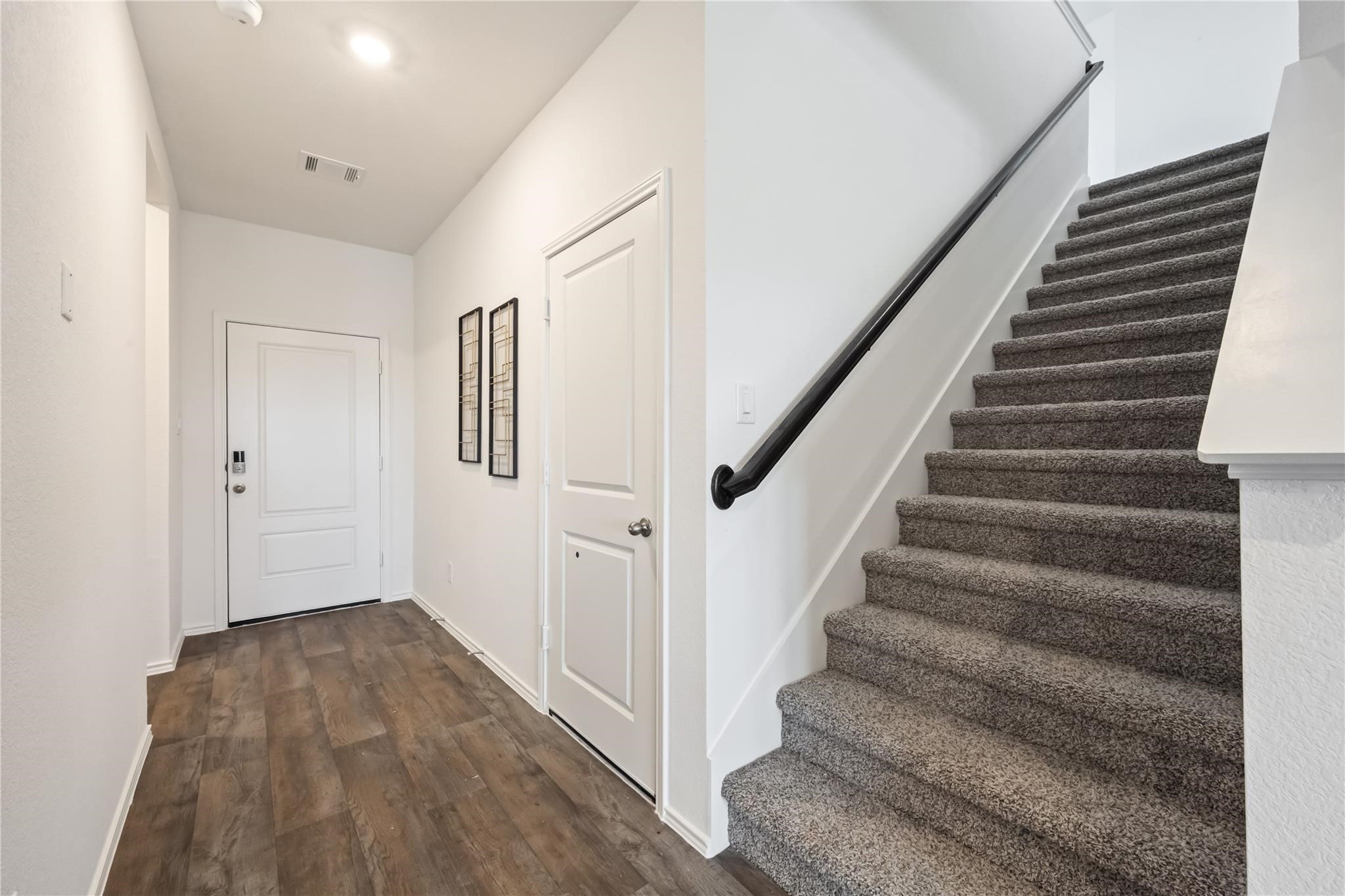 31423 Harp Ridge Drive Property Photo 5
