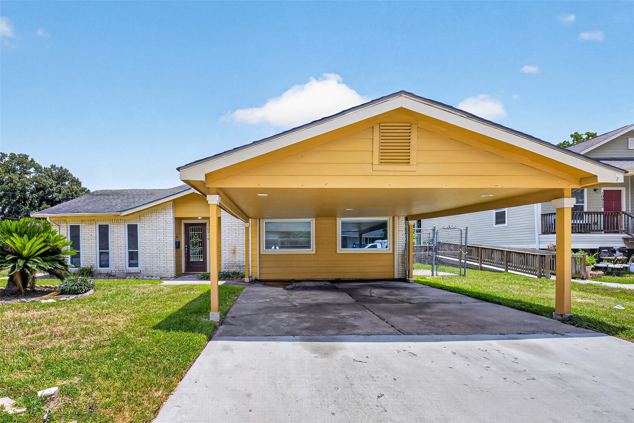 10919 Lockgate Lane Property Photo 1