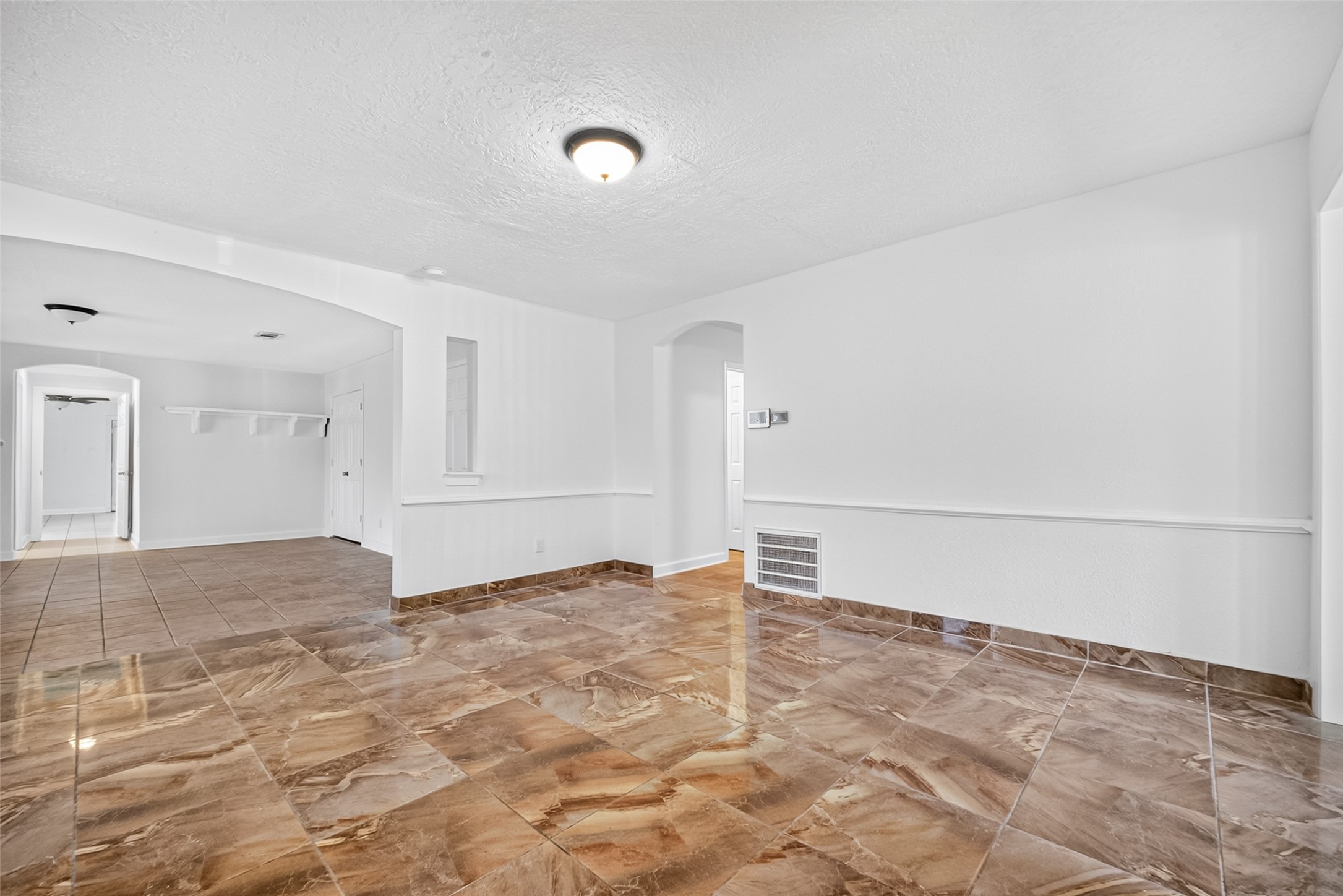 10919 Lockgate Lane Property Photo 9