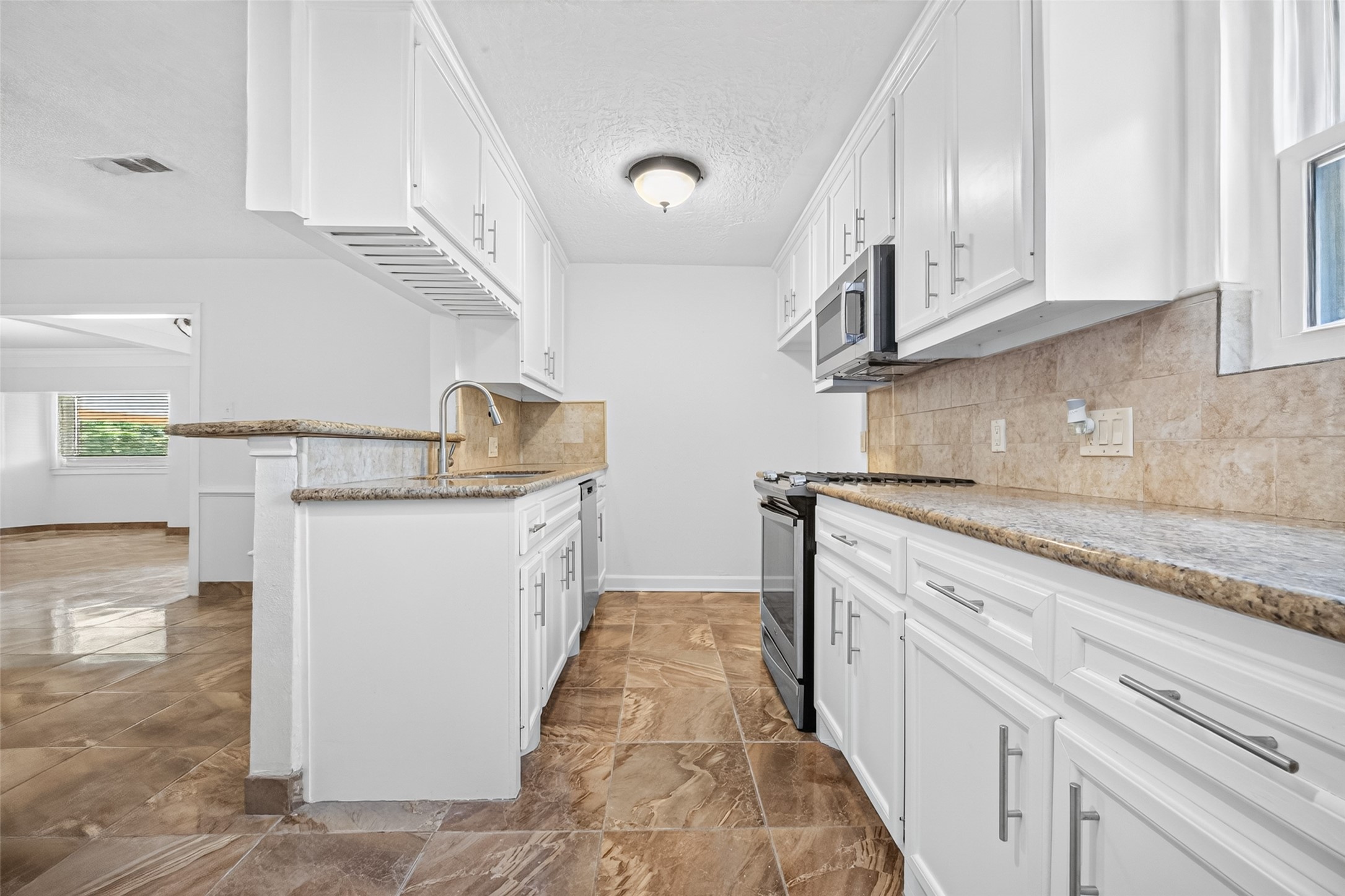 10919 Lockgate Lane Property Photo 10