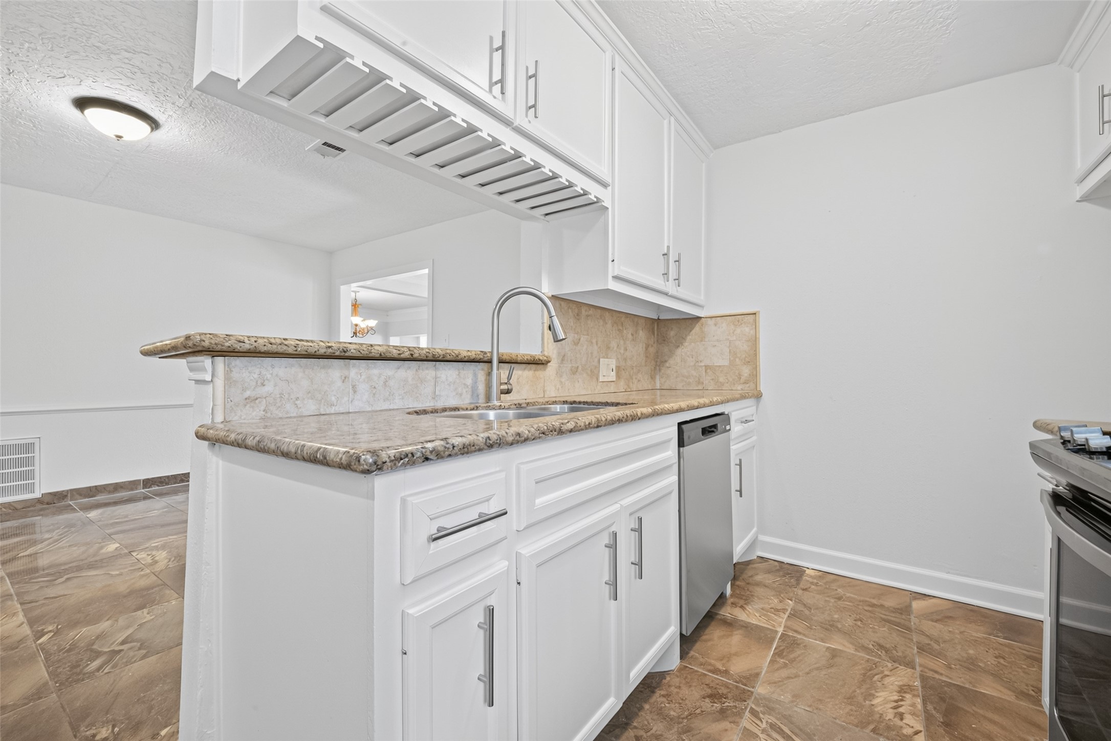 10919 Lockgate Lane Property Photo 11
