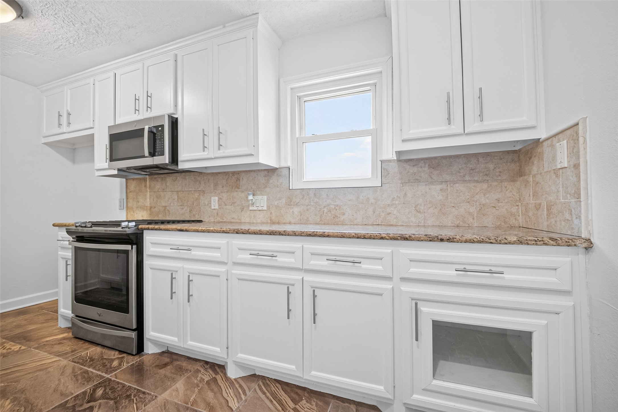 10919 Lockgate Lane Property Photo 12