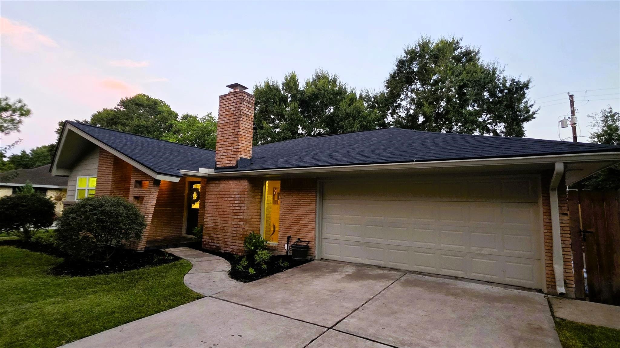 5315 Briarbend Drive Property Photo 6