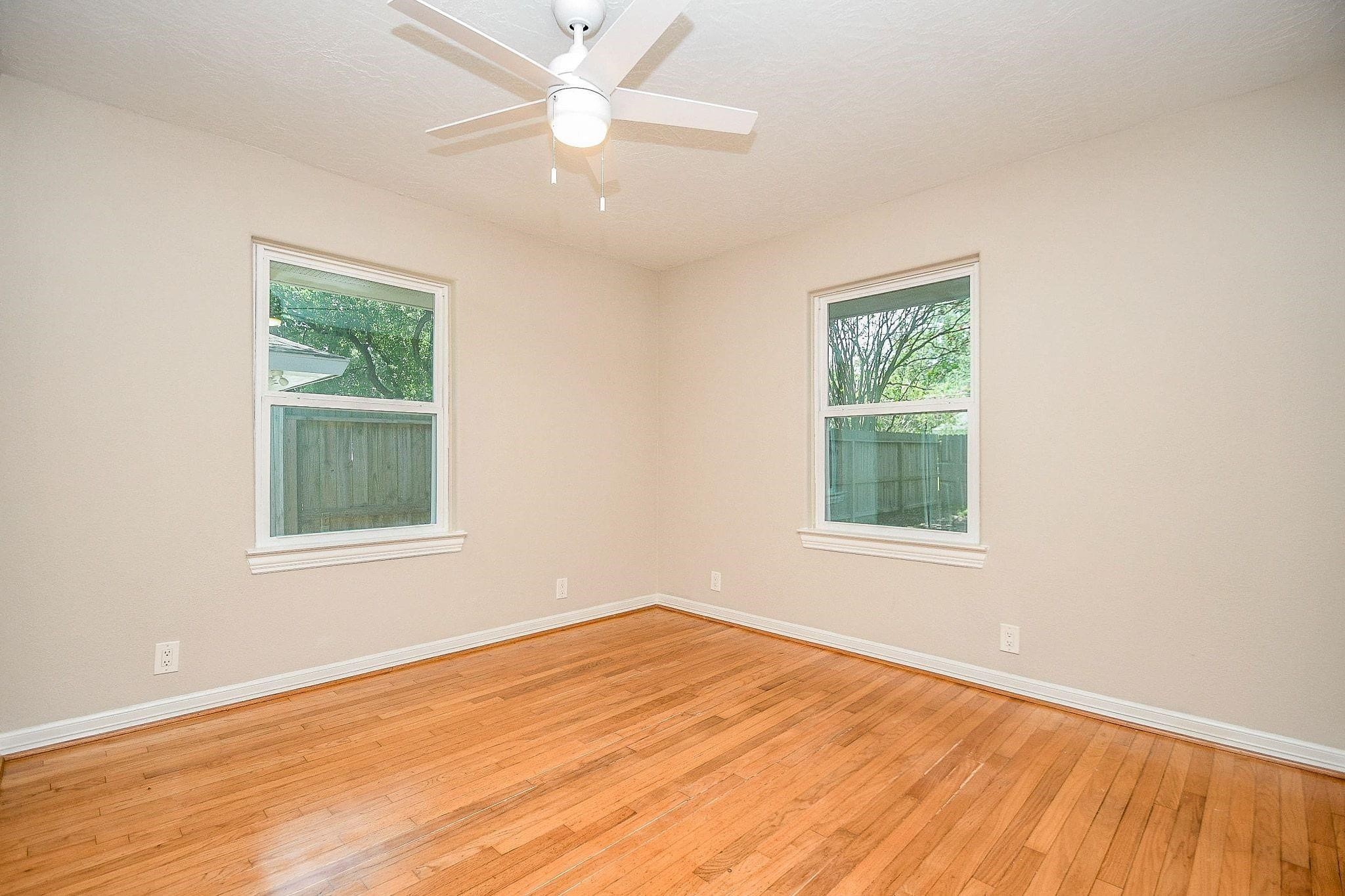 5315 Briarbend Drive Property Photo 32