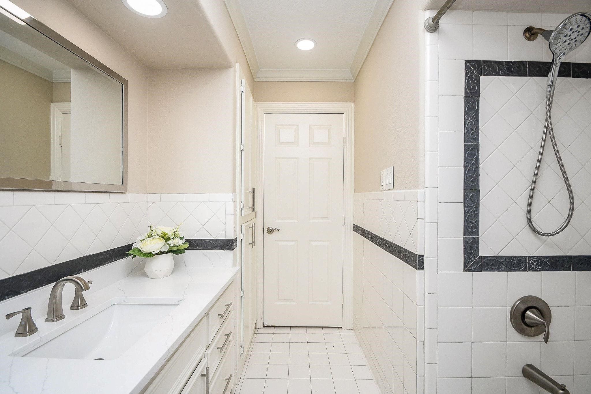 5315 Briarbend Drive Property Photo 37