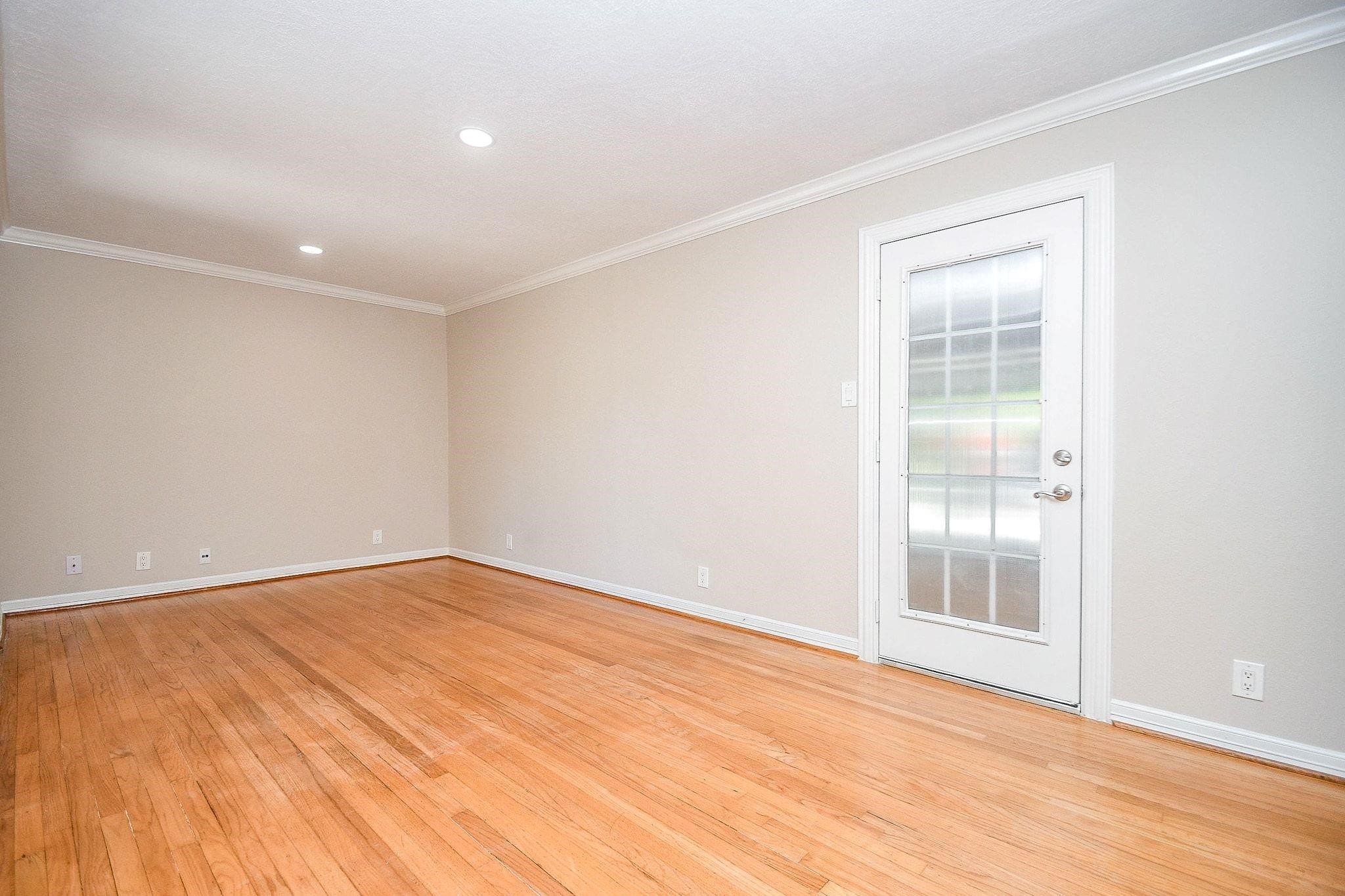 5315 Briarbend Drive Property Photo 39