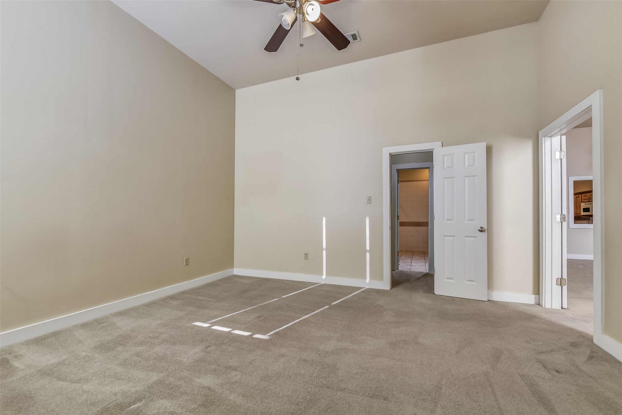 2309 Harborside Drive 203 Property Photo 19