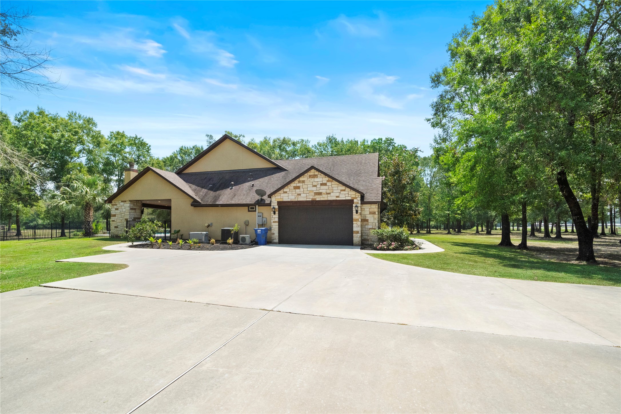 11399 Fm-3126 Property Photo 40