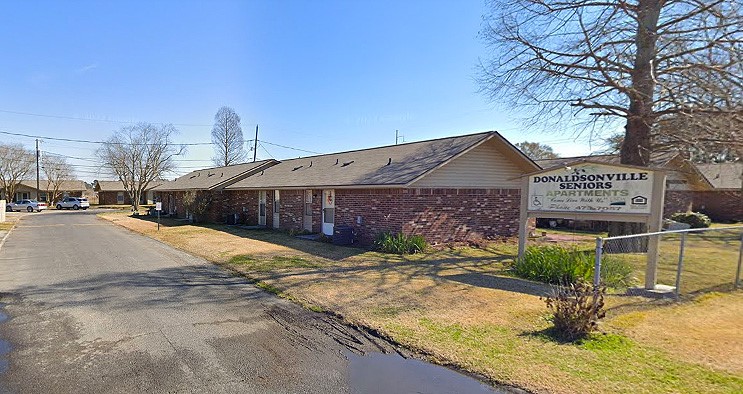 425 Memorial Drive Property Photo 1